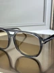 Сонцезахисні окуляри Tom Ford FT1022 сірі прозорі авіатор, коричнева лінза, подвійний міст, унісекс, - зображення 3
