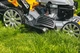 Бензиновая газонокосилка Powermat PM0614 7 л.с. 60 л с мульчированием самоходная с регулировкой высоты держатель для напитков - изображение 11