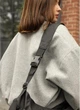Женская сумка для ноутбука Sambag Flex Dart черная водоотталкивающая сумка через плечо для MacBook 13–14 дюймов 69043 - изображение 5