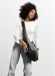 Жіноча сумка Sambag HOBO WEAVE чорна 54x35x8 см екошкіра для ноутбука 15.6 дюймів Sambag 55169 - зображення 3