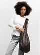 Женская сумка Sambag HOBO WEAVE шоколад вместительная городская из экокожи для ноутбука 15.6 дюйма 62279 - изображение 9