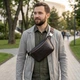 Чоловіча стильна бананка через плече із натуральної шкіри GRANDE PELLE коричнева (bg228fash14) - зображення 2