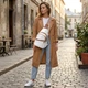 Стильная вертикальная женская сумка через плечо из экокожи Vintage Белый для городского стиля (bg227fash57) - изображение 2