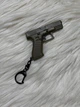Брелок в виде пистолета Glock 17 хаки, подвижный - изображение 4