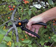 Професійний садовий секатор Fiskars P90 111960 (1001530) - изображение 4