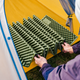 Складной пляжный коврик 195x60x1.8 см подстилка для пляжа толщина 1,8 см Naturehike туристический коврик для пикника водонепроницаемый Оливковый - изображение 7