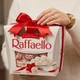 Конфеты Raffaello 150 г с орехом и кокосовой стружкой - изображение 1