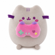 М'яка іграшка Пушин Кіт з ігровим джойстиком 18 см плюшевий котик Pusheen - зображення 1