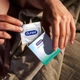 Презервативи латексні з силіконовою змазкою Durex Invisible (ультратонкі) 3 шт (5052197049589) - зображення 6