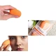 Набор из 2 спонжей для макияжа Real Techniques Beauty Blender, двойного назначения: для сухого и влажного нанесения макияжа. - изображение 2