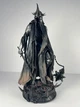 Колекційна фігурка Назгул — Залізний Король-Чаклун з Ангмару Witch-King of Angmar із The Lord of the Rings / Володар Перснів 26 см - зображення 10