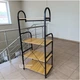 Стелаж підлоговий 4-ярусний 135×60×40 см для дому та кухні, етажерка з полицями з ЛДСП та металевим каркасом та гачками для книг, декору, посуду та побутових речей Золотистий дуб, YM-065-4-GoldenOak - зображення 6