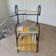 Стелаж підлоговий 4-ярусний 135×60×40 см для дому та кухні, етажерка з полицями з ЛДСП та металевим каркасом та гачками для книг, декору, посуду та побутових речей Золотистий дуб, YM-065-4-GoldenOak - зображення 14