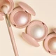 Хайлайтер Rare Beauty by Selena Gomez Positive Light Silky Touch Highlighter Enlighten 2.8 г - зображення 4