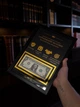 Подарунок Картина зі справжньою банкнотою 1 USD і золотим фольгуванням (А4 21х30см) - изображение 3
