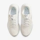 Кросівки W RUN DEFY HM9593-107 36.5 - изображение 4