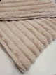 Плед Malloory Home Шарпей Королівська смужка 5 см в фирменной сумочке 200x220 см Бежевий - зображення 6
