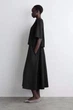 Сукня жіноча COS layered boat-neck midi dress 1293955001 S Чорний - изображение 3