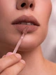 Оксамитова матова помада ZOLA VELOUR LIP SOUFFLE 04 NUDE HAZE - изображение 3