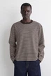 Лонгслів чоловічий COS relaxed jersey interlock long-sleeved t-shirt 1261873016 L Біло-коричневий - изображение 1