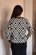 Светр INEDIT 10617 Black-White ONE SIZE - изображение 3