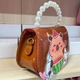 Сумка дитяча для дівчинки з перлиною ручкою 16×12×6 см коричнева - зображення 2