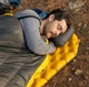 Коврик Sea To Summit Comfort Deluxe Self Inflating Mat Air Frame кемпинг мягкий PFAS-free - изображение 13