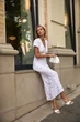Сукня міді в квітковий принт DR019 2605347422110 L/XL Молочний - зображення 3