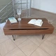 Столик журнальный 100×50×40,5 см с подъемной столешницей из ЛДСП, кофейный столик-трансформер с металлическими ножками и скрытым отделением для хранения для гостиной, спальни, кабинета и офиса Орех, YM-100-Walnut - изображение 12