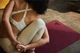 Килимок для йоги Yoga Mat бордовий Уні 183 х 61 х 1 см ADYG-10003CB 1SIZE - изображение 5