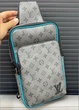 Мужская нагрудная сумка 41719 Louis Vuitton серая - изображение 2