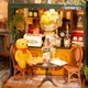 Конструктор Rolife Bear Cafe 520 — миниатюрный домик своими руками с LED-подсветкой - изображение 4