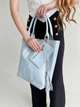 Сумка женская шоппер из натуральной кожи плетеная содержит формат А-4 ARTiS Bags 970 4830 голубая - изображение 3
