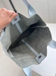 Сумка женская шоппер из натуральной кожи плетеная содержит формат А-4 ARTiS Bags 970 4830 голубая - изображение 4