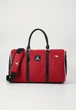 Спортивная сумка через плечо Jordan Duffle Monogram красного цвета. - изображение 5
