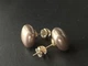 Женские сережки "Квадратики" 1.2см jewelry Бежевого цвета - изображение 9