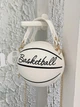 Жіноча кругла сумка BASKETBALL м'яч на ланцюжку біла молочна - зображення 1