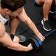 Zestaw hantli regulowanych 2 x 10 kg ze sztangą Gymtek G-66603 Granatowo-czarny (5907766666035) - obraz 14