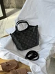 Элегантная женская кожанная сумка Louis Vuitton черная (96745) - изображение 2
