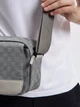 Сумка через плечо Jordan Monogram серого цвета. - изображение 7
