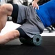 Zestaw do masażu i jogi wałek rolka + 2 piłki Gymtek G-66375 Zielono-czarny (5907766663751) - obraz 9