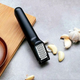 Пресс для чеснока Xiaomi HuoHou черный механический для легкого измельчения и приготовления блюд - изображение 2