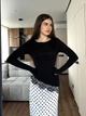 Жіночий асиметричний лонгслів з мереживом Uaclothes 46-48 Чорний (like39014-194501350) - изображение 2
