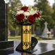 Ваза для цветов на кладбище из нержавеющей стали золотистая с черной подставкой 25 см - изображение 1