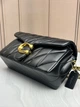COACH Tabby 26 — жіноча сумка на ланцюжку, стьобана, чорна, золотий логотип - изображение 4