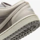 Кроссовки женские Jordan 1 Low Se 36.5 Бежевий, Кремовий IB7011-001 - изображение 8