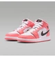 Кроссовки детские Jordan Air Jordan 1 Mid Big Kids Shoes Pink/White 39 DQ8423-602 - изображение 4
