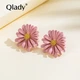 Серьги-гвоздики Qlady Daisy в виде цветка ромашки для женщин, элегантные серьги премиум-класса, модные и стильные серьги 2025 года, подарок на день рождения и Новый год. - изображение 4