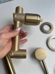 Смеситель для умывальника скрытого монтажа Epelli Muro Di Lacrime Brushed Oro, матовое золото - изображение 7