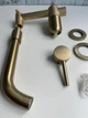 Смеситель для умывальника скрытого монтажа Epelli Muro Di Lacrime Brushed Oro, матовое золото - изображение 10
